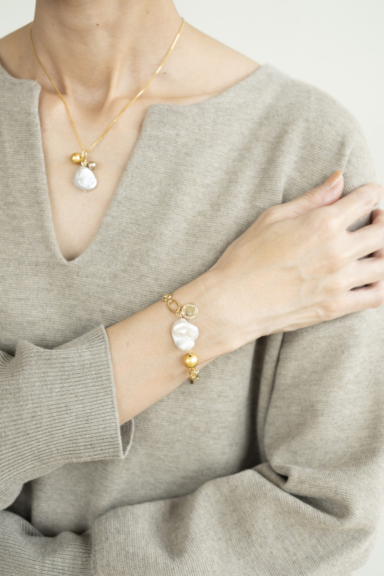 ネックレス＆ピアス モデル1