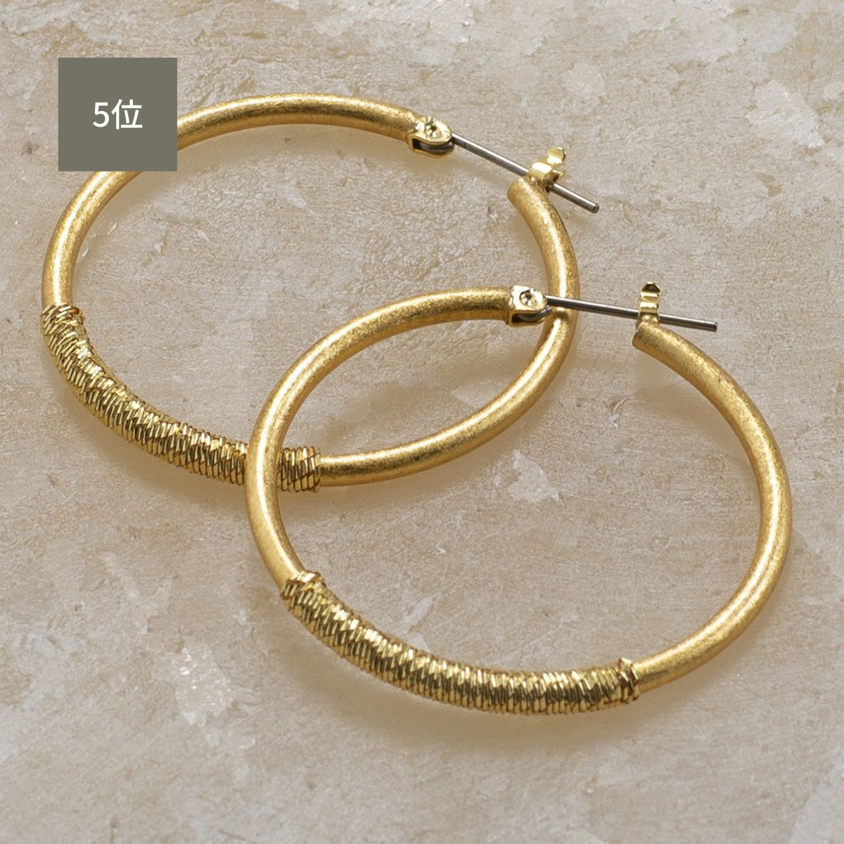 ラインフープピアス（永遠色）