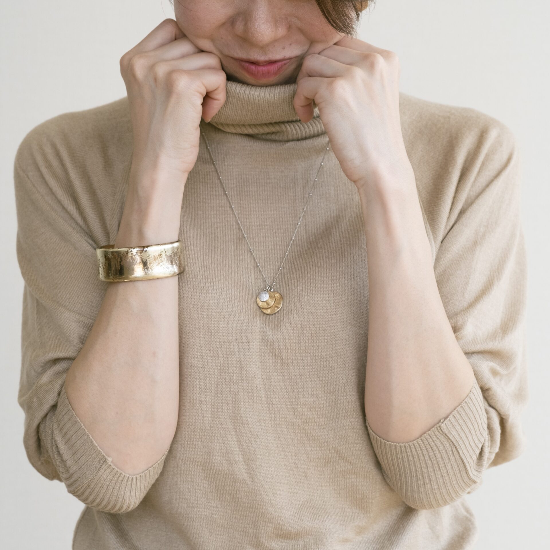 メタルネックレスCZ装着画像